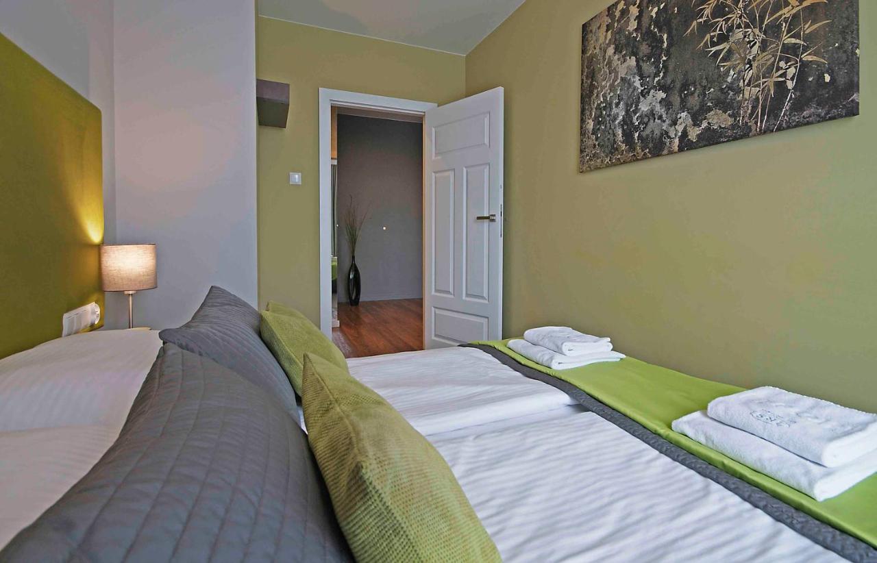 Irs Royal Apartments Apartamenty Irs Brabank กดัญสก์ ภายนอก รูปภาพ